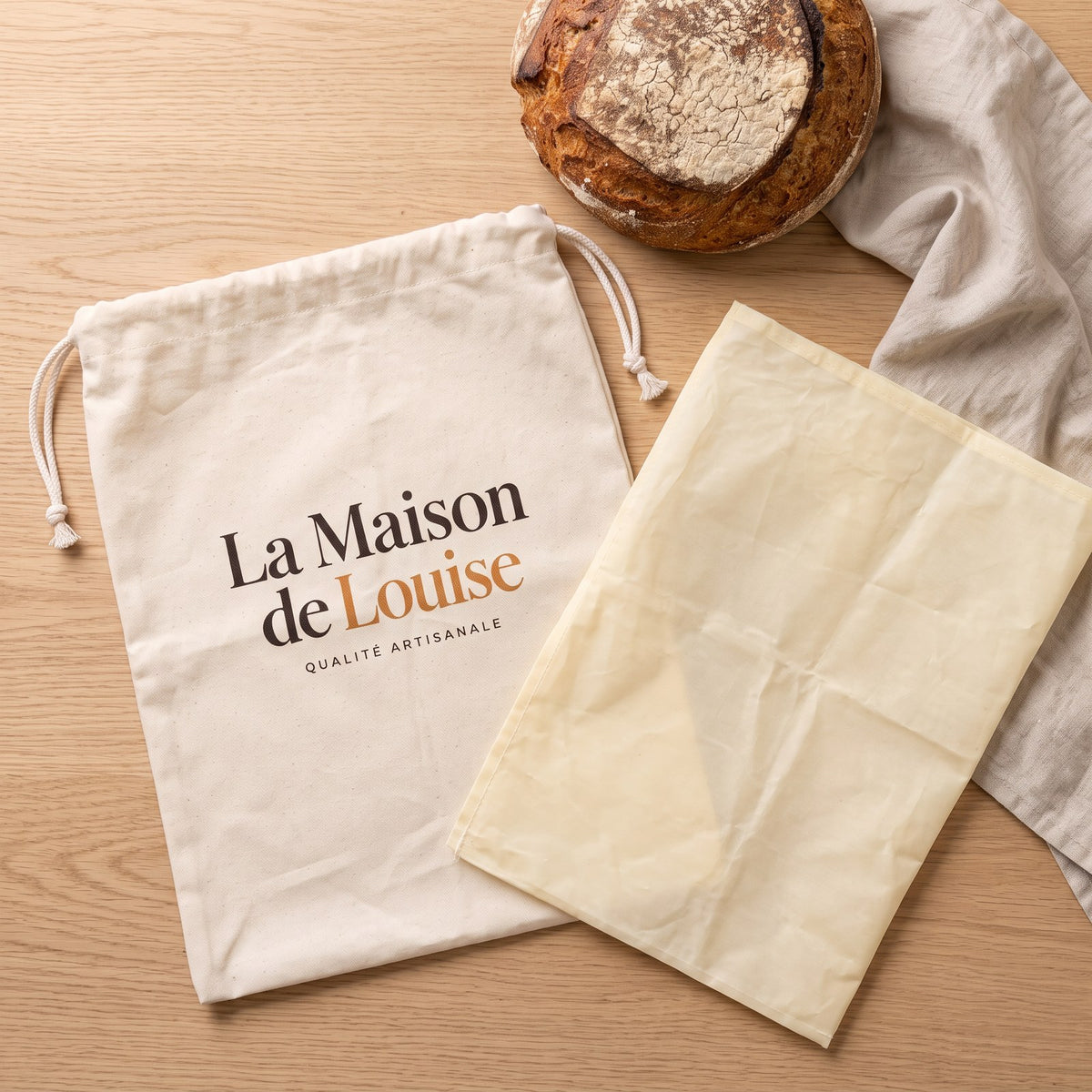 The cotton Louise Bag and its separate removable beeswax lining